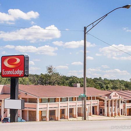 Econo Lodge Chandler Bagian luar foto